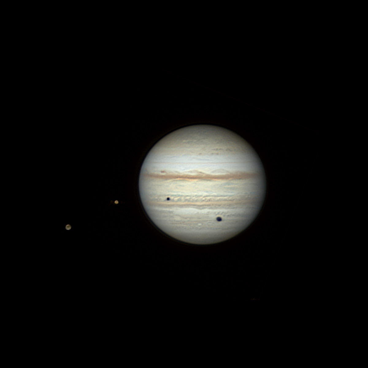 Jupiter Ganymed Io 0207 9UT 09082022 QHY5III178C Gain27 Exposure3.5ms 2xd
