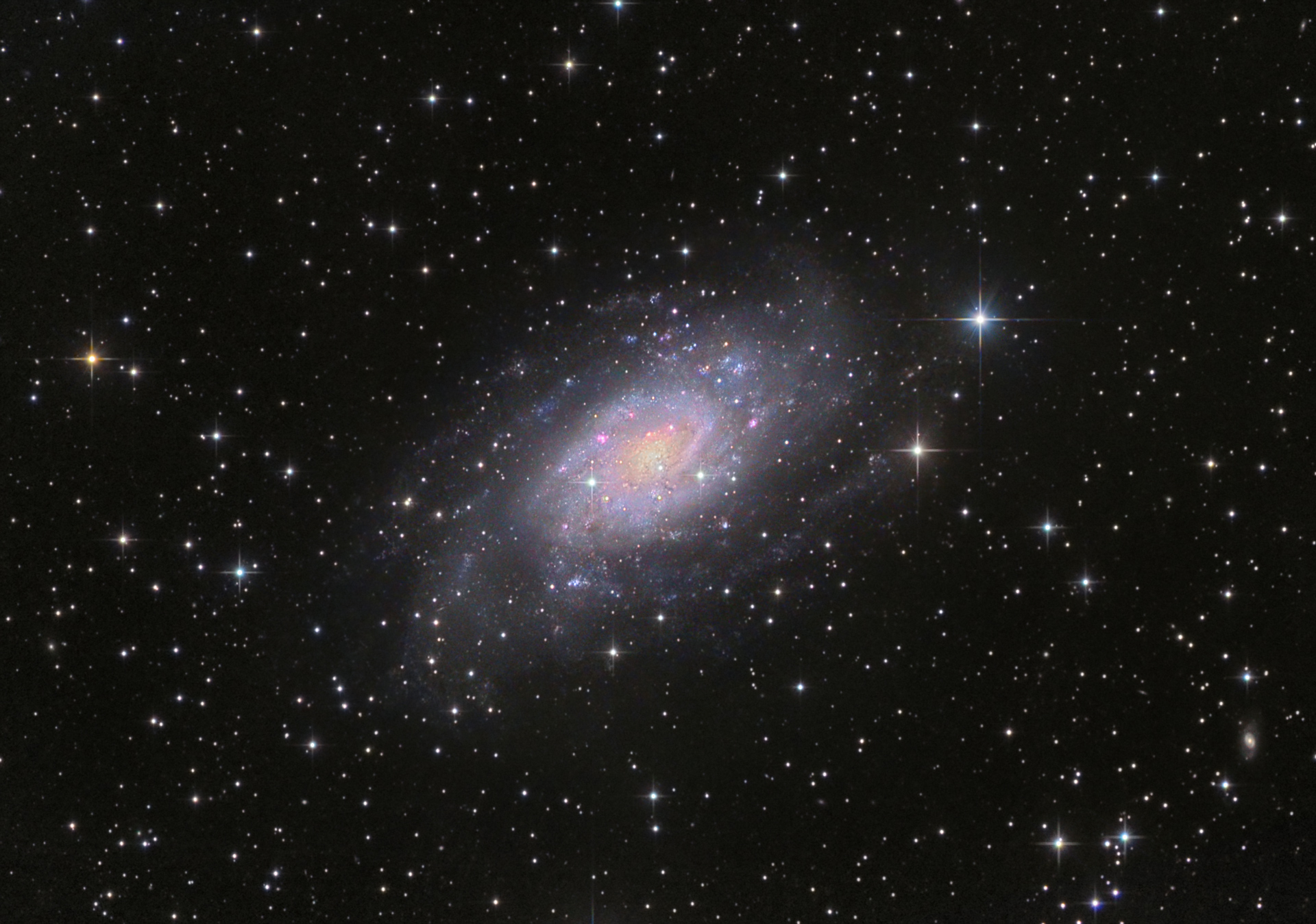 Klostersternwarte NGC2403 2010 2013 2020 12h LRGB15