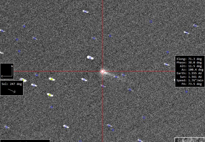 Komet 220P - 1000 x heller als noch Mitte Mai